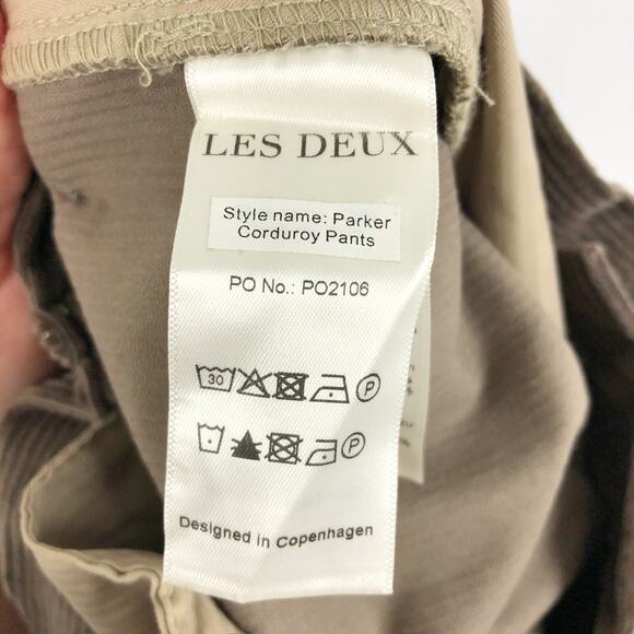 Les Deux Mens Parker Corduroy Pants 34 x 30 Brown Straight Mid Rise Pleated NWOT - Picture 7 of 8